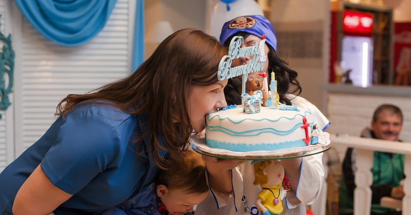 Voyage avec bébé : conseils et équipement essentiel pour un départ serein